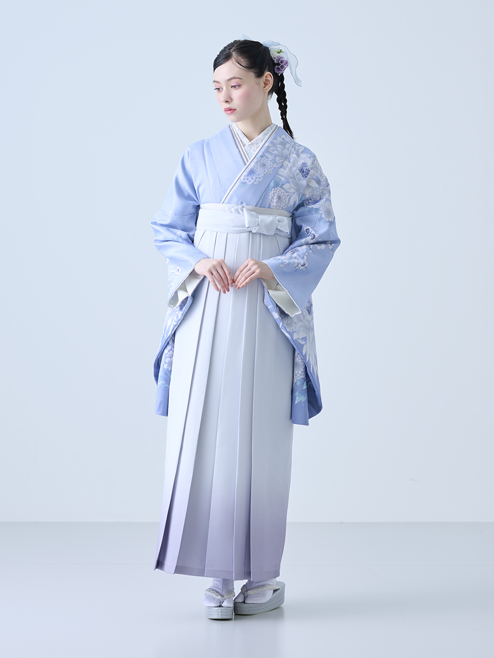 ▽袴　一式セット（扇子なし）　絹100%　購入時20万以上したので半額以下です❁ KIMONO＆ 卒業袴 New Collection Fair | 袴 | KIMONO&